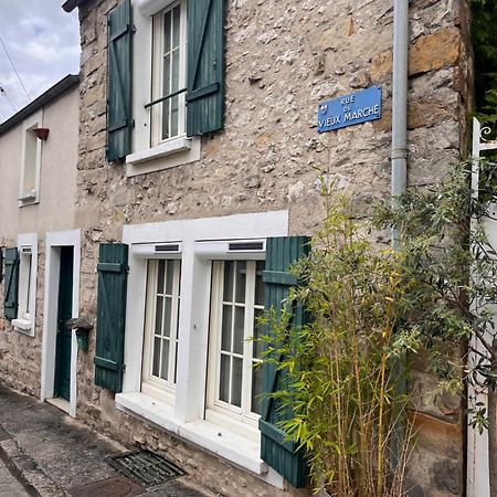 Charme Et Calme Au Coeur De Ville Moret-sur-Loing Exterior photo